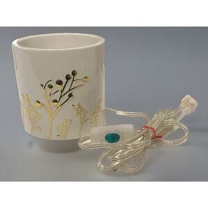 Yankee Candle Retired White Gold Holder Warmer Christmas Holiday Festive Season